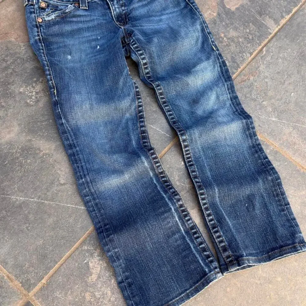 Classic true religion denim featuring